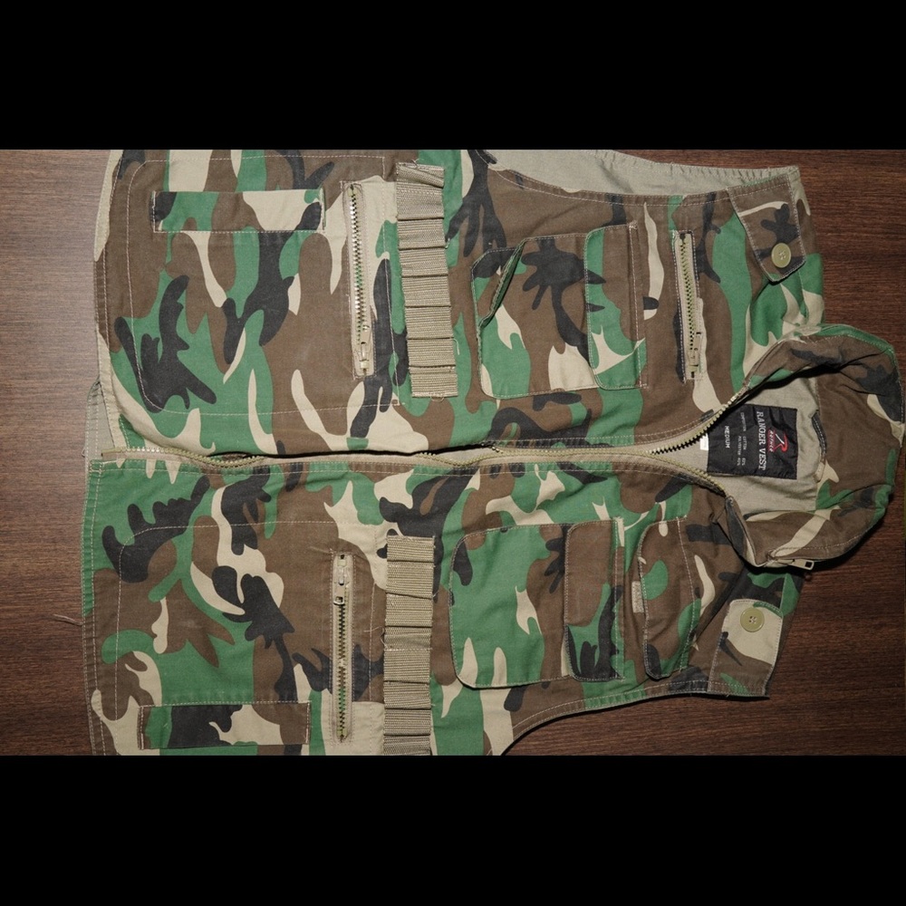 Rothco “Ranger” Camo Vest